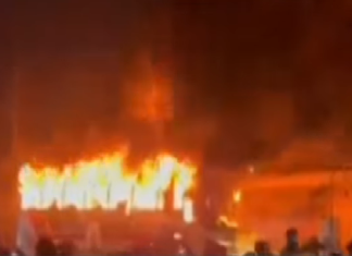 গাজীপুরে আগুনে পুড়লো শিক্ষা সফরের বাস; প্রাণে বাঁচলেন ৭২ শিক্ষক-শিক্ষার্থী